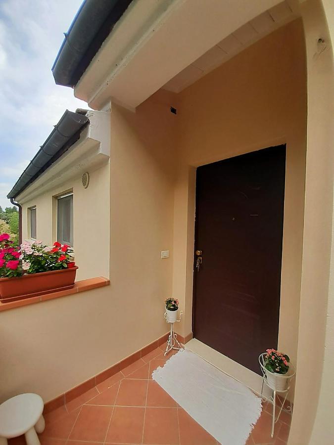 Casale Angela Apartamento Torrevecchia Teatina Exterior foto